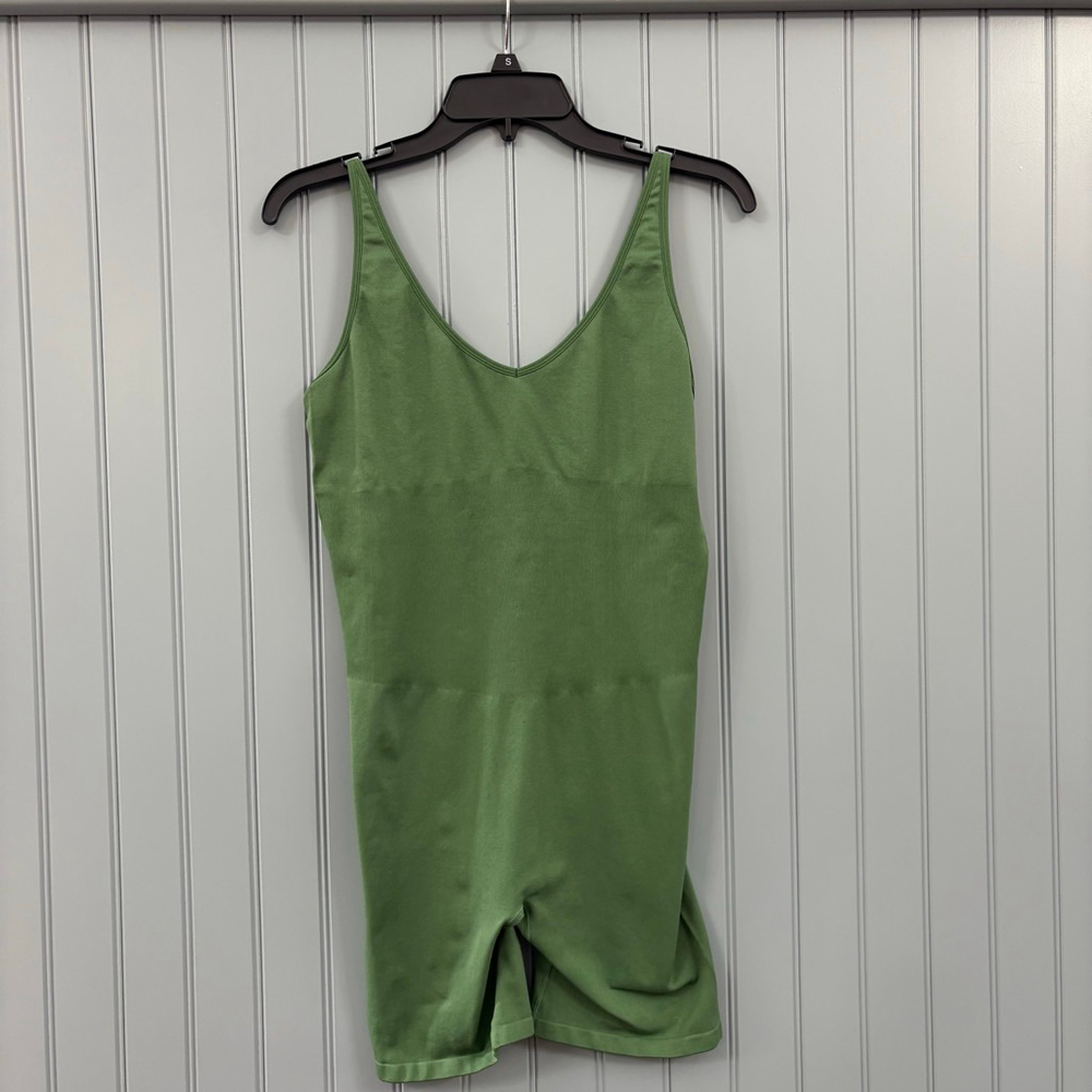 Women's PINK ACTIVE GreenRomper M